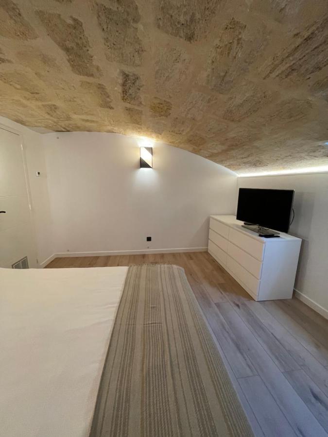 Le Loft Bleu - Un Atelier-Cocon Elegant & Central Бордо Екстериор снимка