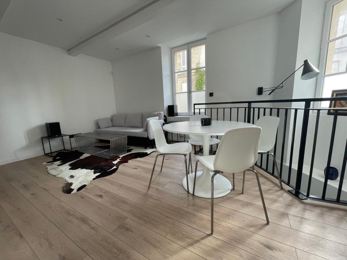 Le Loft Bleu - Un Atelier-Cocon Elegant & Central Бордо Екстериор снимка